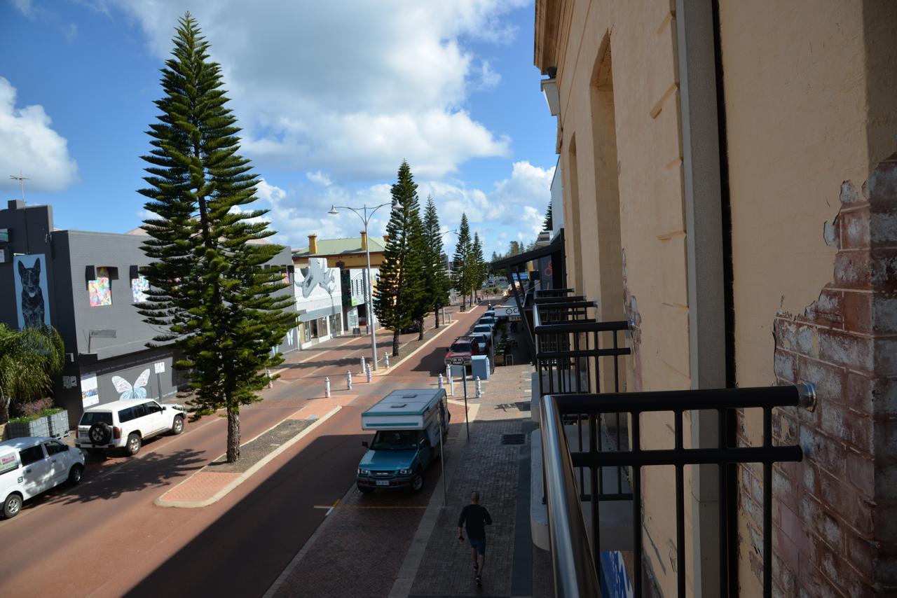 Auberge de jeunesse Geraldton Backpackers Extérieur photo